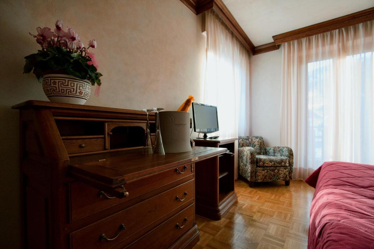 Hotel Panoramique Torgnon Extérieur photo